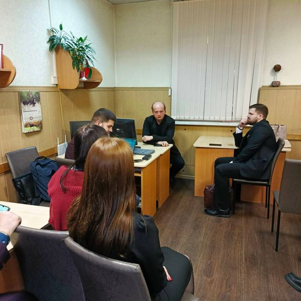 Практическое использование нейросетей в работе адвоката