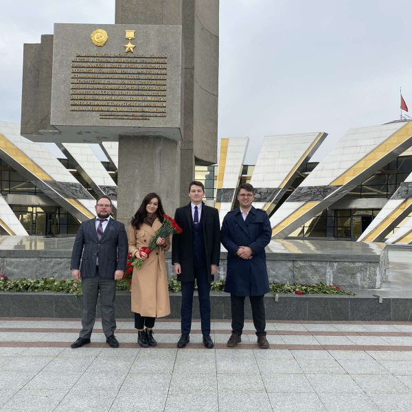 «Минск — город герой».