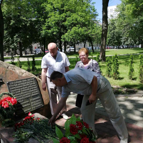 Братская могила четырех танкистов